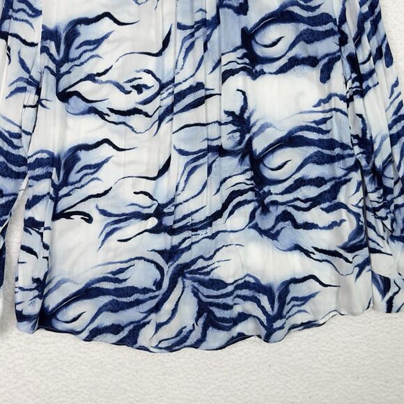 Chicos Blue Animal Print Button Down Blouse Size 3‎ (XL 16/18) Long Sleeve NWT - Picture 8 of 13